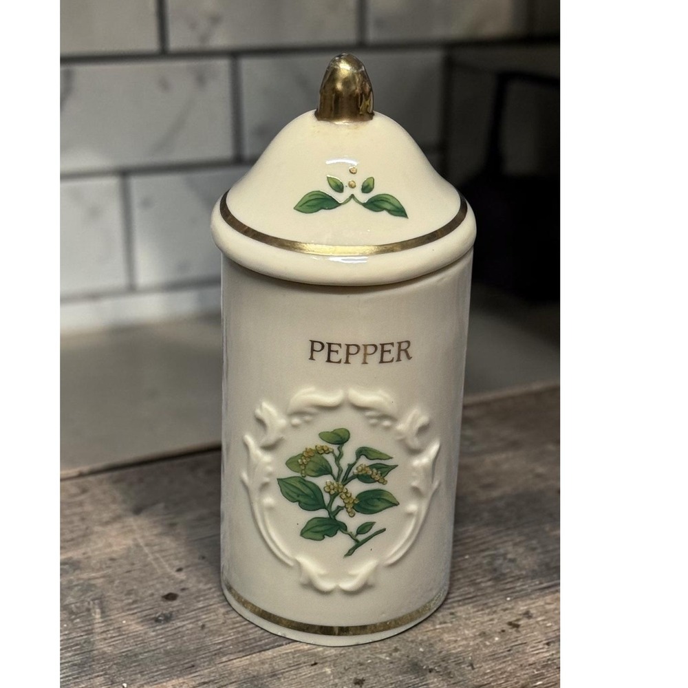 Lenox Spice Garden PEPPER Jar Fine Porcelain 1992 Gold Trim Cream Botanical 4in